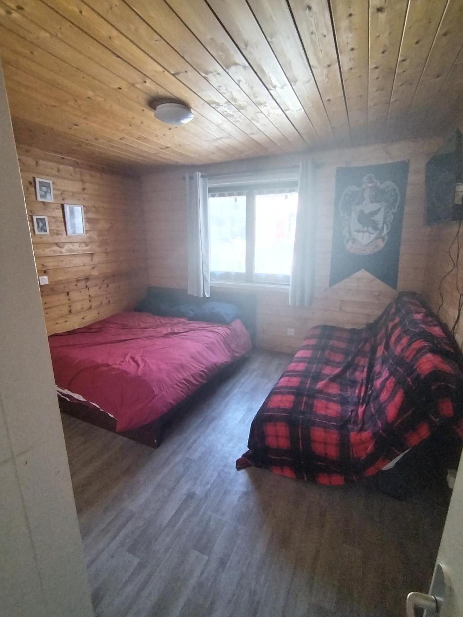 Chalet 8 Personnes + Grand Terrain Et Riviere Entremont Exterior photo